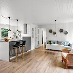 Eleni - 2-5km From The Sea By Interhome