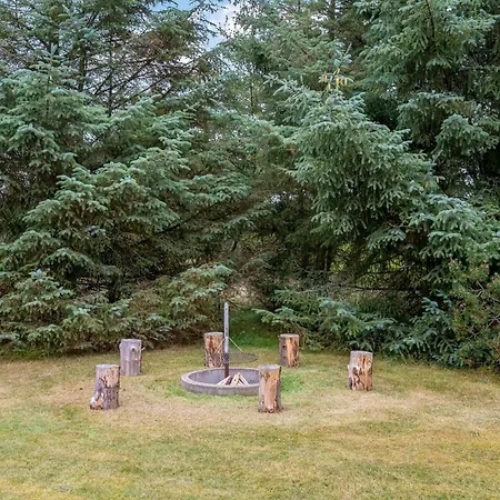 Eleni - 2-5km From The Sea By Interhome