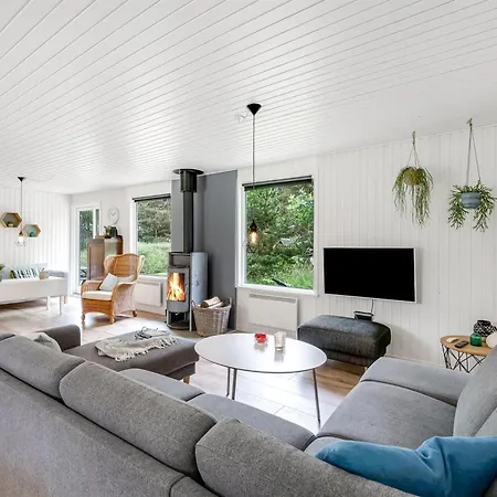 Feriehus Eleni - 2-5km From The Sea By Interhome *