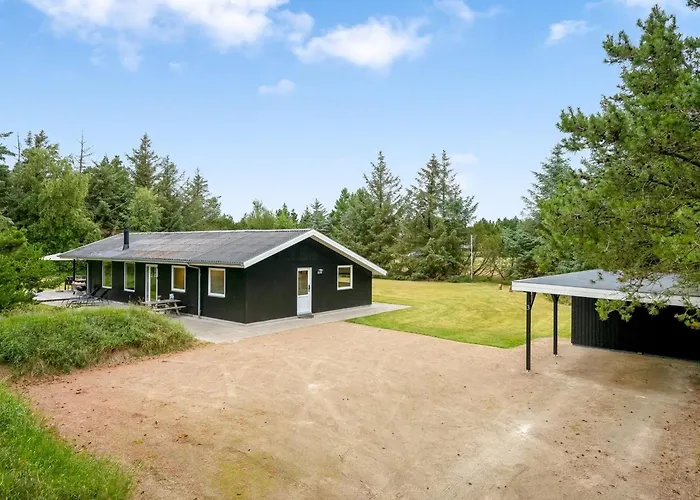 Eleni - 2-5km From The Sea By Interhome *