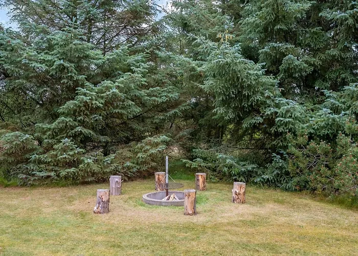 Eleni - 2-5km From The Sea By Interhome